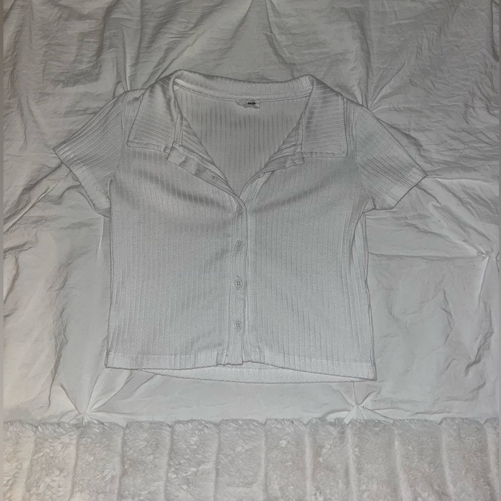 white cropped button up tee